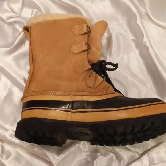 Vintage Sorel Men's Caribou made in Canada Kaufman Waterproof Winter Boots - Picture 10 of 15